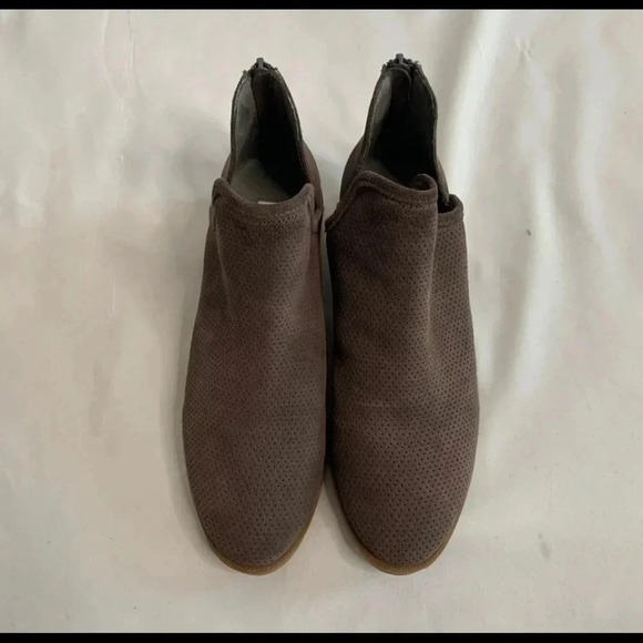 Steve Madden Laramie Suede Ankle Booties 7.5 - Picture 5 of 9